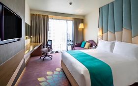 Holiday Inn Express Bangkok Sukhumvit 11 By Ihg